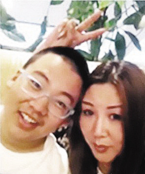 郭德纲两任妻子王惠和胡中惠照片(郭德纲前妻胡中惠个人资料、照片)