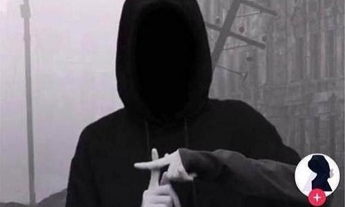 抖音黑脸v是谁啊真人照片长什么样子(抖音黑脸V是用什么拍视频的)