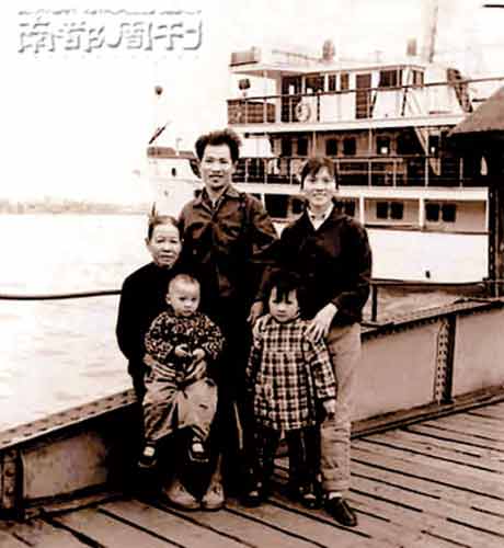 刘嘉玲的母亲照片(刘嘉玲的女儿)