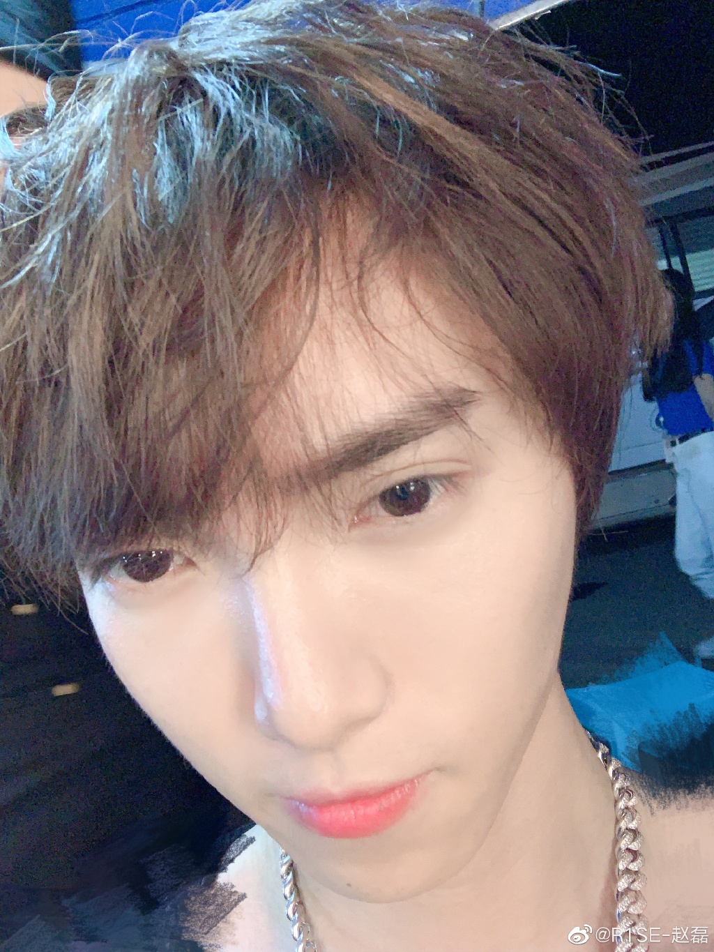 赵磊为什么叫小菠萝、小王子、ray(赵磊像菠萝的照片) 赵磊为什么叫小菠萝、小王子、ray(赵磊像菠萝的照片)