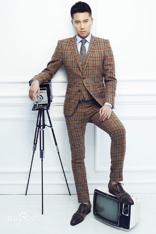 王雷和谷智鑫对比照(谷智鑫王雷) 王雷和谷智鑫对比照(谷智鑫王雷)