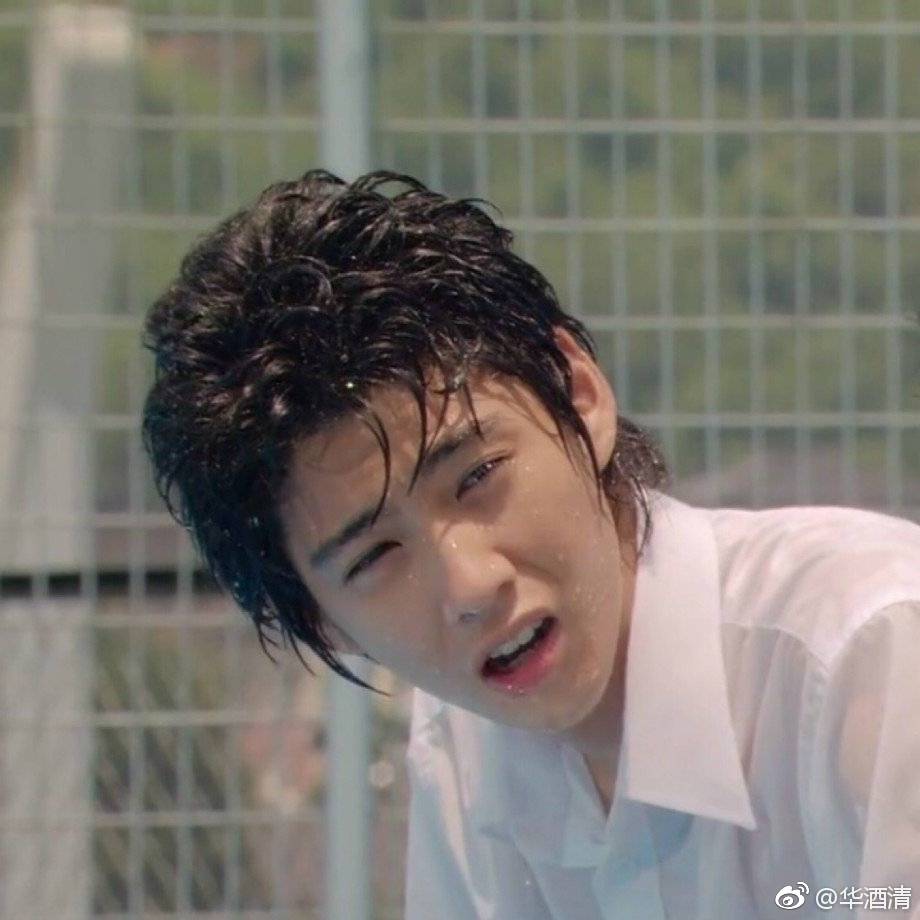 贺来贤人家里很有钱吗(贺来贤人小时候)