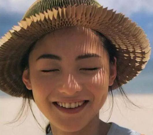 张柏芝年轻时候的美丽照片(张柏芝年轻漂亮) 张柏芝年轻时候的美丽照片(张柏芝年轻漂亮)