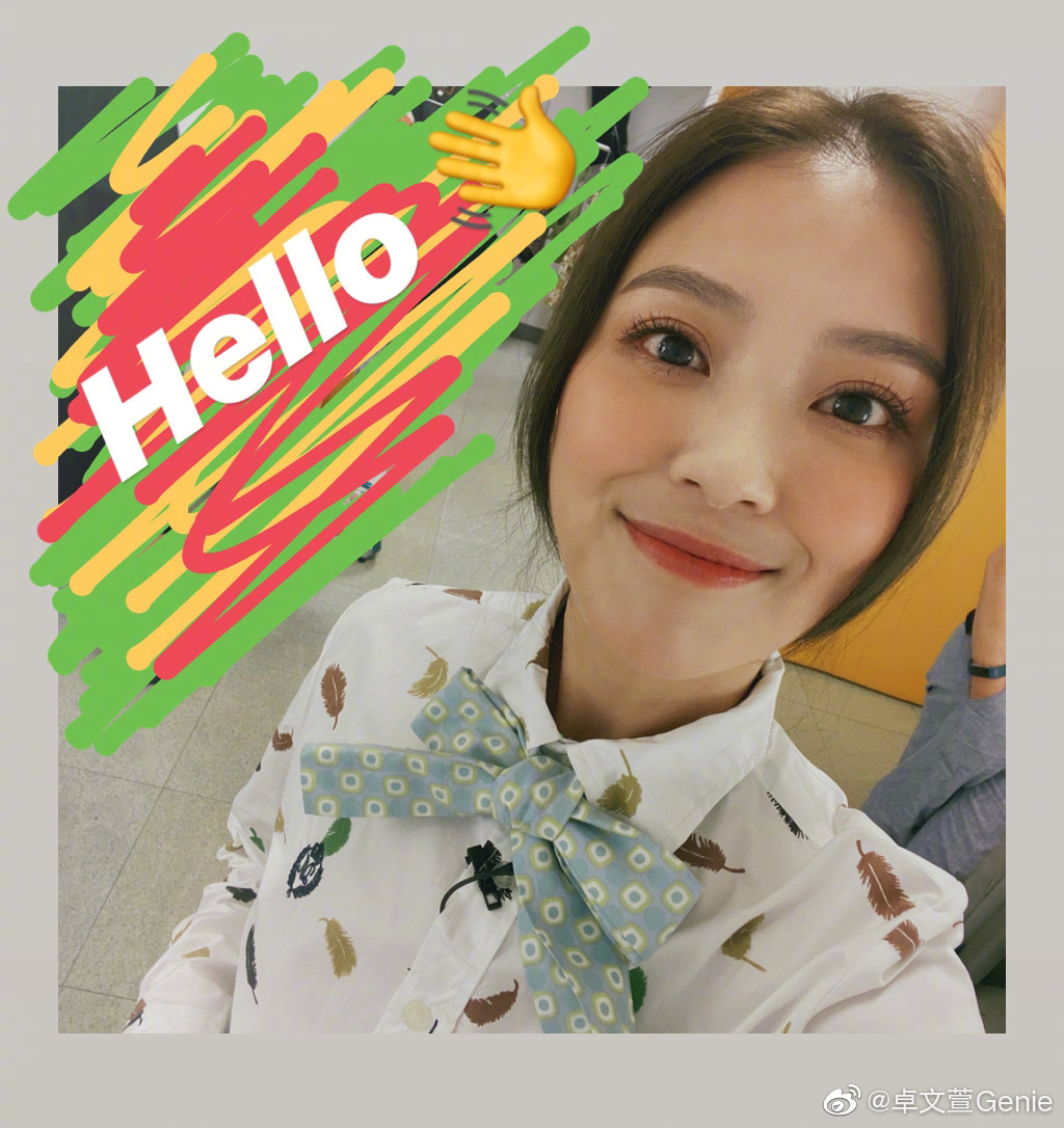 卓文萱和蔡卓妍长相对比图(蔡卓妍长得好看吗)