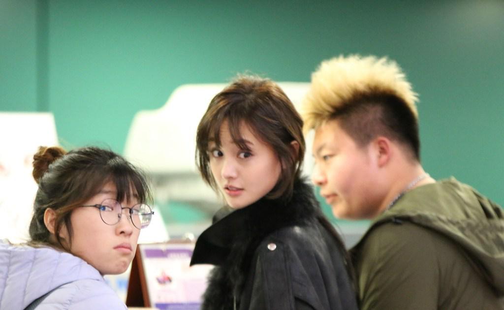 郑爽在娱乐圈有人扶吗 为什么说郑爽娱乐圈 郑爽在娱乐圈有人扶吗 为什么说郑爽娱乐圈