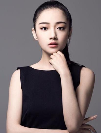 吴佳怡是于正签约的吗?吴佳怡是刘天池的孩 吴佳怡是于正签约的吗?吴佳怡是刘天池的孩