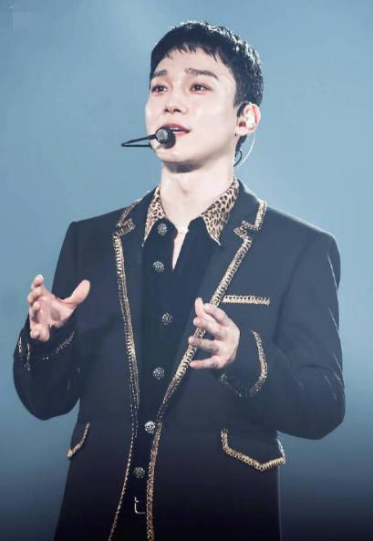 金钟大的女朋友照片(金钟大最新照片)