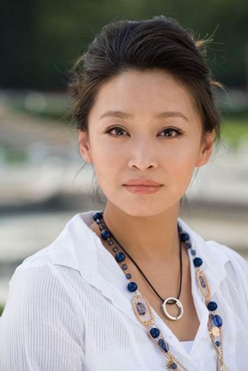 吴佳怡是于正签约的吗?吴佳怡是刘天池的孩 吴佳怡是于正签约的吗?吴佳怡是刘天池的孩