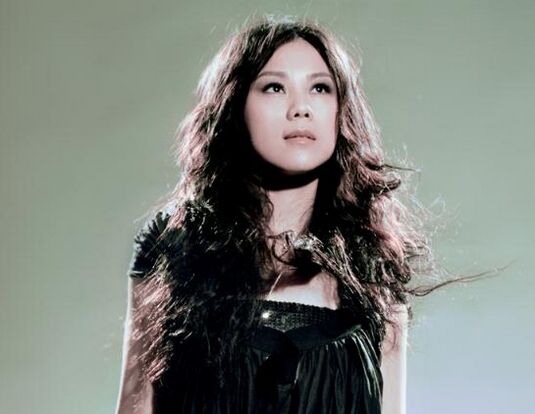 蔡健雅为什么叫姐接、小玲姐、tanya、