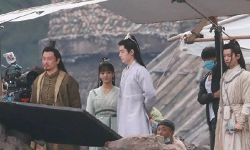 肖战任敏吻戏路透视频(肖战超甜吻戏)