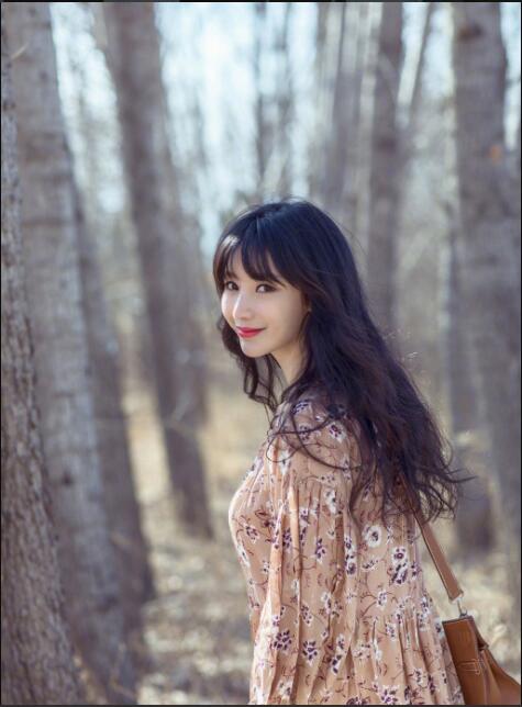 柳岩为什么叫油菜花、大鼻毛？柳岩最近怎么