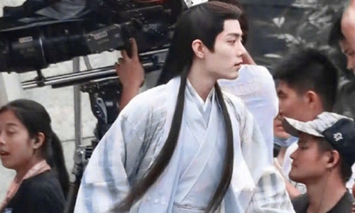 肖战任敏吻戏路透视频(肖战超甜吻戏)