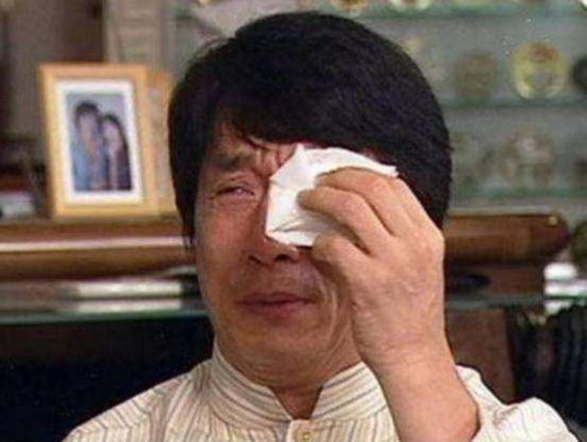 成龙不认吴卓林都是因为吴绮莉太自私 成龙不认吴卓林都是因为吴绮莉太自私