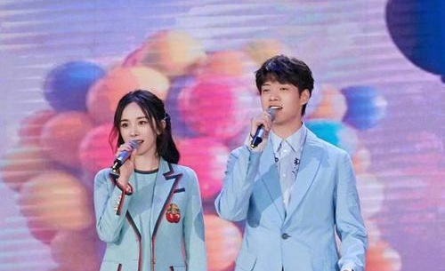 杨幂魏大勋被曝分手?两人在一起的证据太多(魏大勋和杨幂分手了吗)