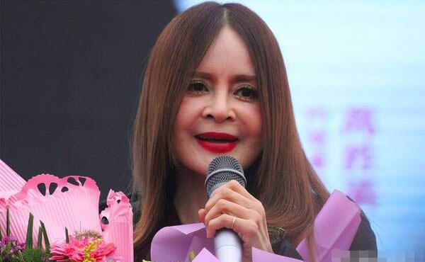 高胜美是混血吗她现在怎么这么丑(高胜美为什么不红了)