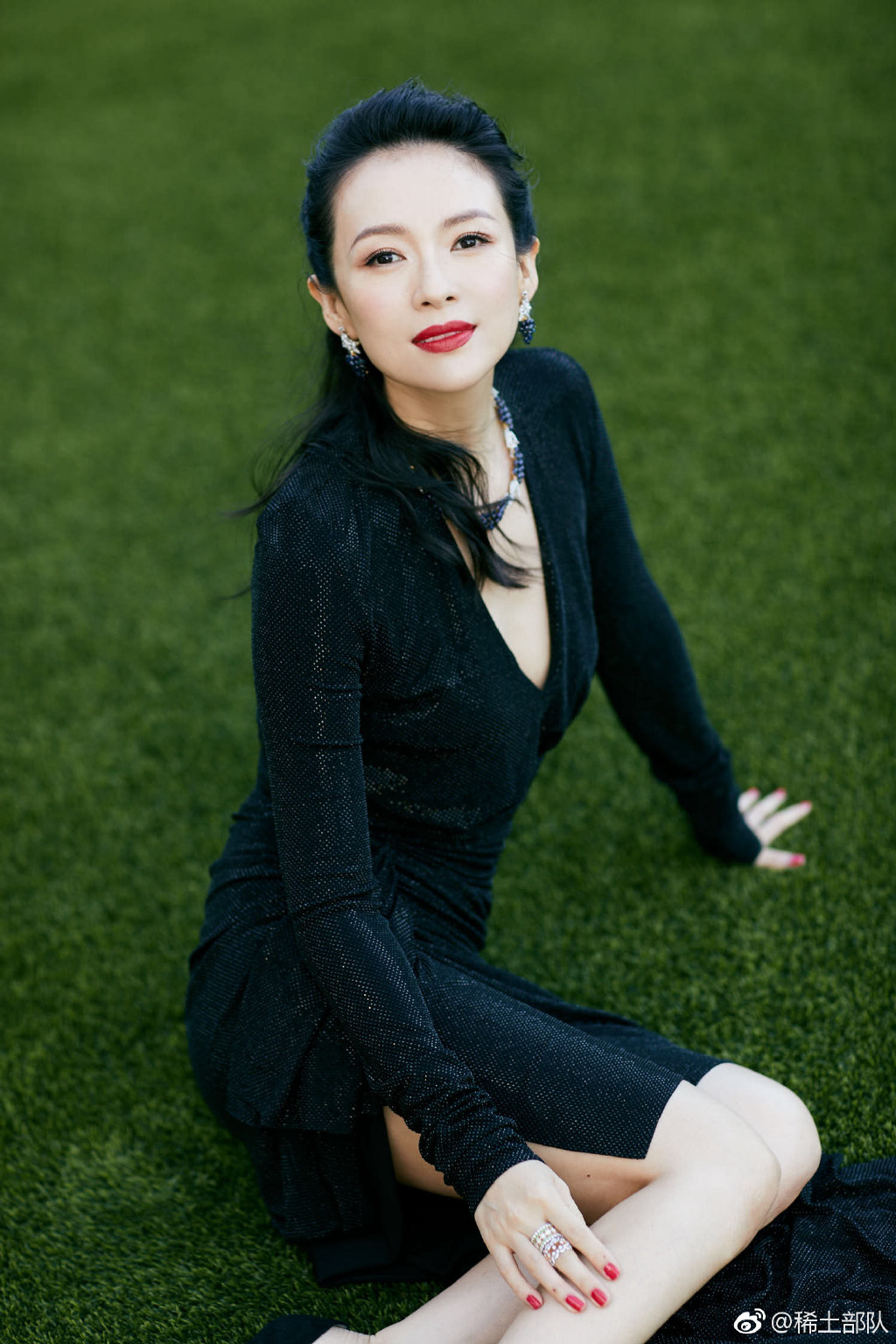 章子怡患癌是真的假的(章子怡有什么病)