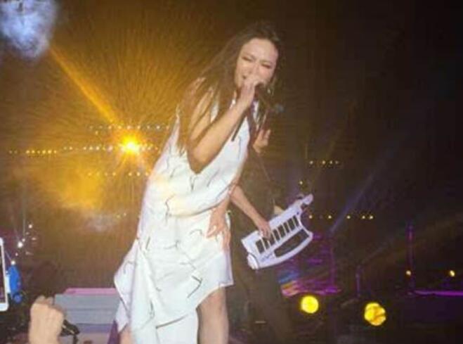 詹雯婷现场唱功不行吗？詹雯婷海豚音是哪首