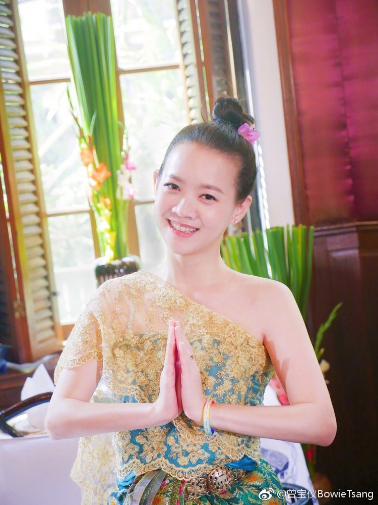 陈乔恩曾宝仪对比照片(陈乔恩老照片)