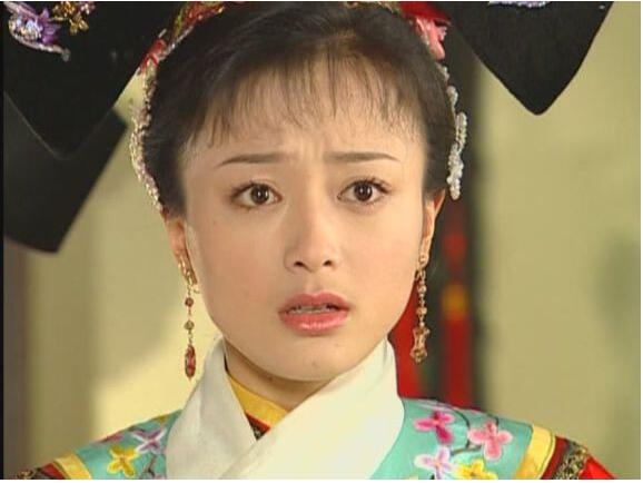 秦岚在知画之前就整容了？秦岚出道前照片曝