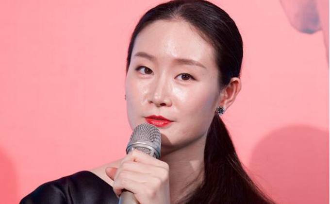 王亚彬个人资料介绍父母背景(王亚彬个人简历)