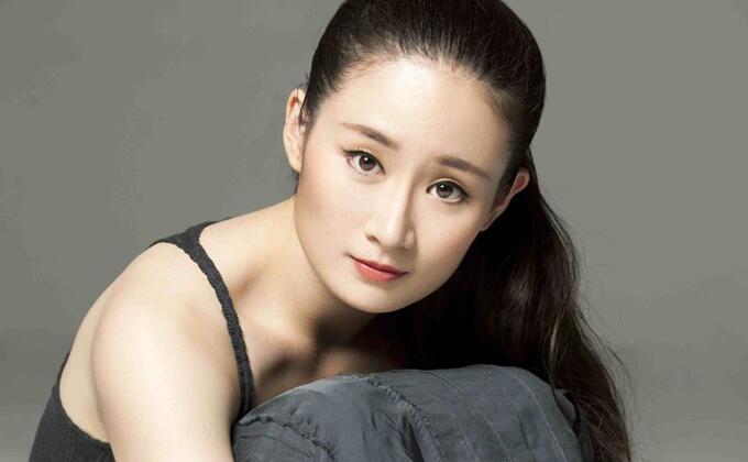 王亚彬个人资料介绍父母背景(王亚彬个人简历)