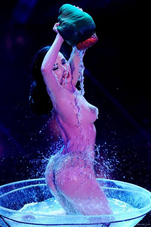 蒂塔万提斯老公是谁?蒂塔万提斯经典表演 蒂塔万提斯老公是谁?蒂塔万提斯经典表演