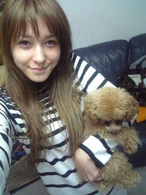 藤井莉娜是惯偷是真的吗?藤井莉娜小时候照 藤井莉娜是惯偷是真的吗?藤井莉娜小时候照