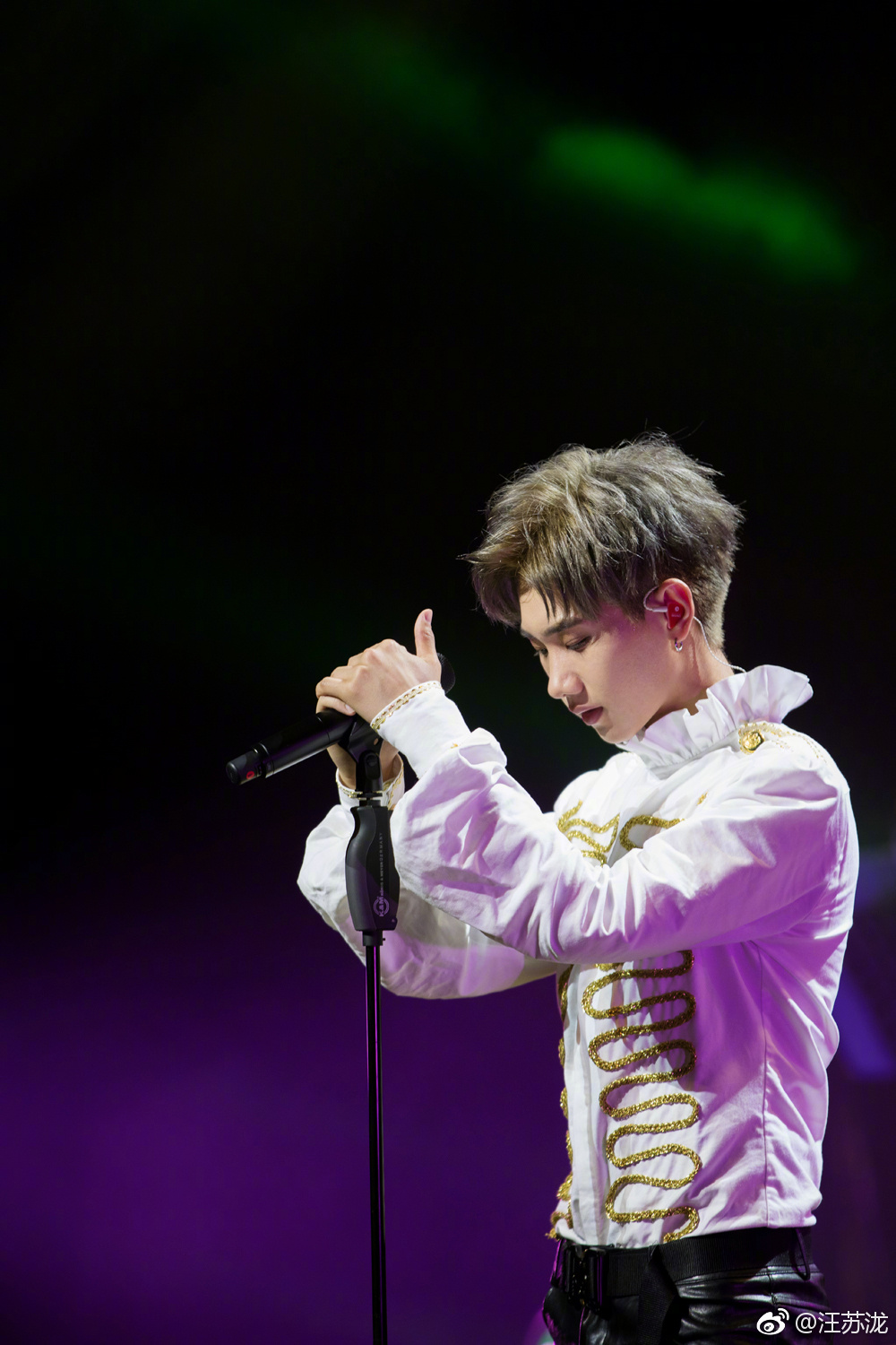 汪苏泷为什么叫小笼包、非主流？汪苏泷这么