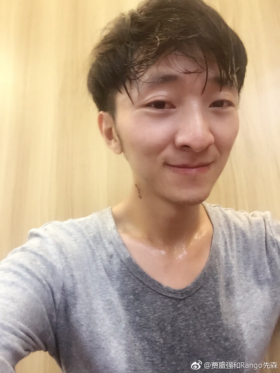 贾盛强现在发展的怎么样(为什么贾盛强不火)