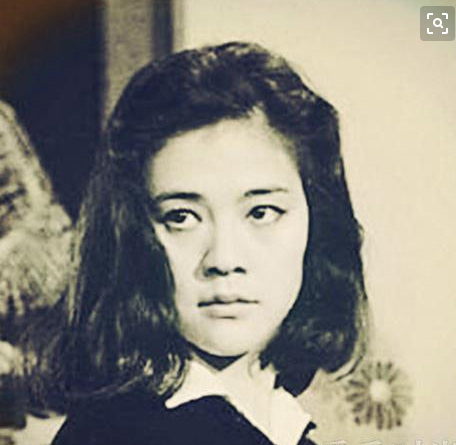 归亚蕾双眼皮是割的吗 归亚蕾双眼皮是割的吗