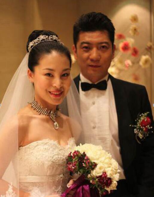 田雨是开心麻花成员吗？田雨老婆是王媛可还