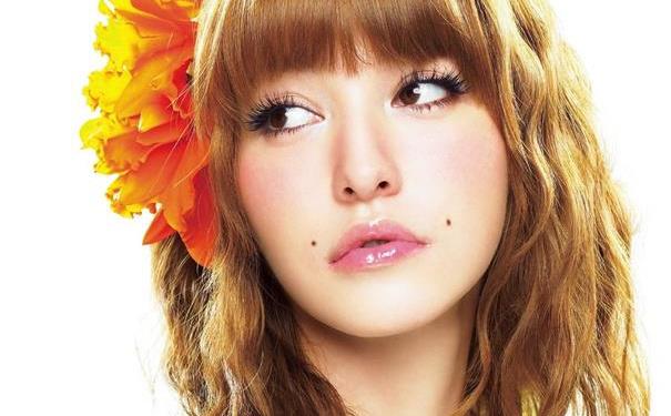 藤井莉娜是惯偷是真的吗?藤井莉娜小时候照 藤井莉娜是惯偷是真的吗?藤井莉娜小时候照