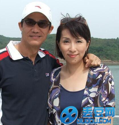 李子雄为什么头发越来越多？李子雄的妻子江(李子雄的头发是真的吗?)