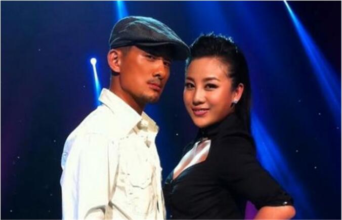 张冬玲整容前后对比照(张冬玲近照)