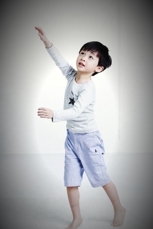 石悦安鑫的父母是谁?石悦安鑫为什么名字四(石悦安鑫是哪里人)