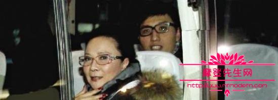 蔡明为什么说华少嘴是租来得