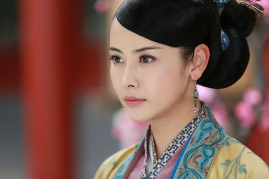 杨明娜和孙莉、曾黎、周海媚撞脸对比照 杨明娜和孙莉、曾黎、周海媚撞脸对比照