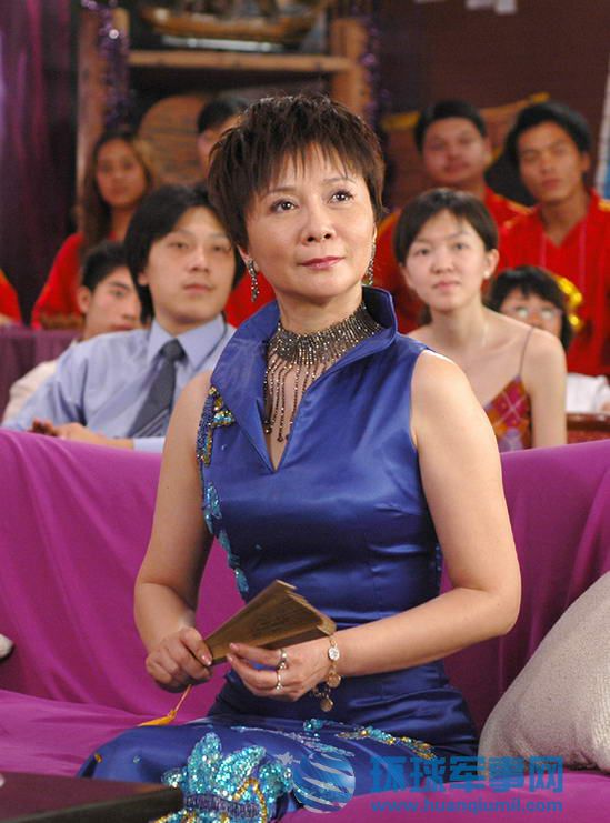 蔡明为什么说华少嘴是租来得 蔡明为什么说华少嘴是租来得