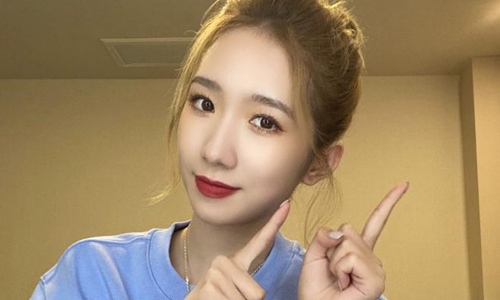 李杨璐放锤晒孟美岐绿茶大瓜 李杨璐放锤晒孟美岐绿茶大瓜