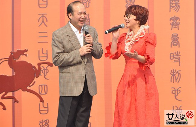 蔡明为什么说华少嘴是租来得 蔡明为什么说华少嘴是租来得