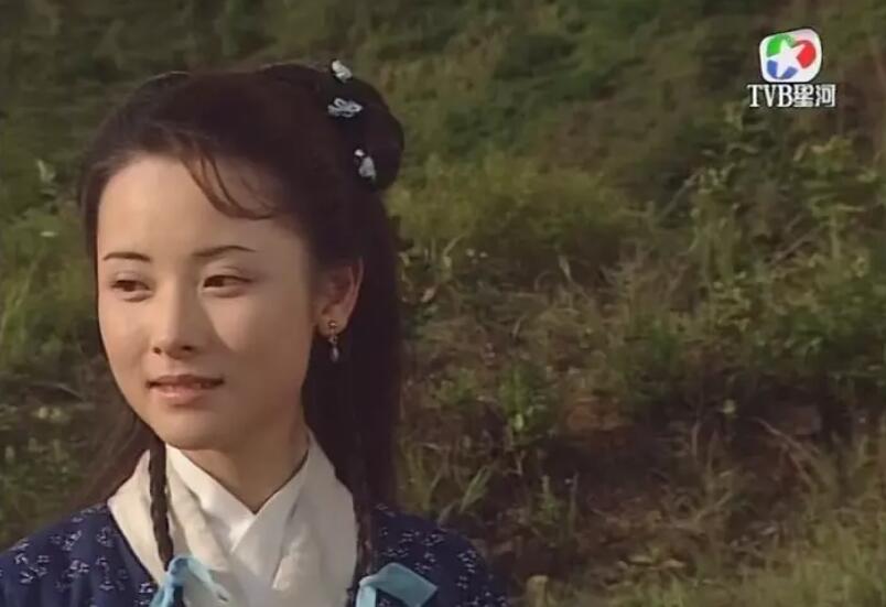 杨明娜和孙莉、曾黎、周海媚撞脸对比照 杨明娜和孙莉、曾黎、周海媚撞脸对比照