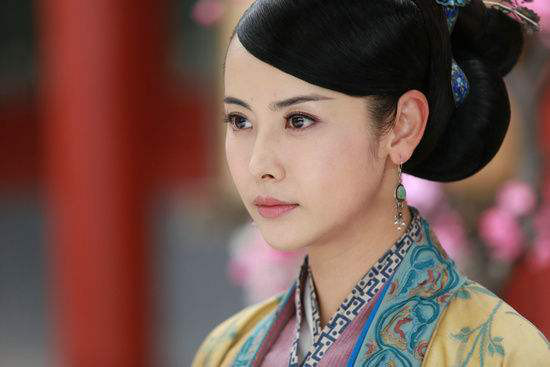 杨明娜和孙莉、曾黎、周海媚撞脸对比照 杨明娜和孙莉、曾黎、周海媚撞脸对比照