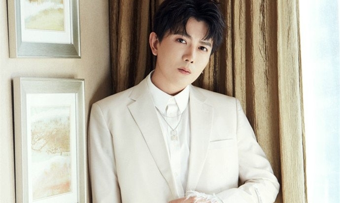 李亭哲个人资料年龄深扒(李亭哲个人简介)