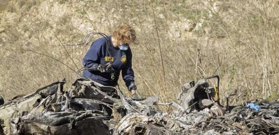 科比遗体移交家属现场照片什么样的(科比遗体已安葬)