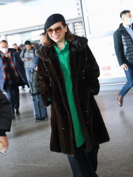 邓萃雯年轻时的照片组图(邓萃雯最美照片) 邓萃雯年轻时的照片组图(邓萃雯最美照片)