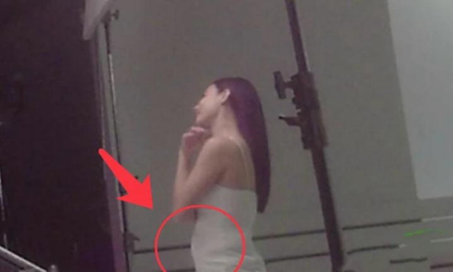 张柏芝四胎疑曝光(张柏芝罕见回应怀有四胎)