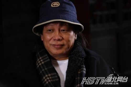 梁小龙现任妻子宋骧资料(梁小龙的近照) 梁小龙现任妻子宋骧资料(梁小龙的近照)