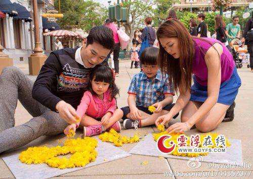 杨铠凝的父母是谁?父母照片来了站<met 杨铠凝的父母是谁?父母照片来了站<met