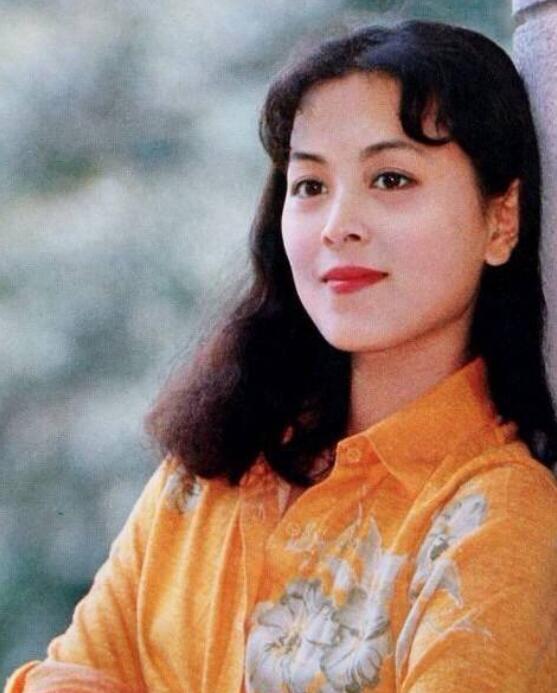 老演员陈肖依现状如何(陈肖依剧照)