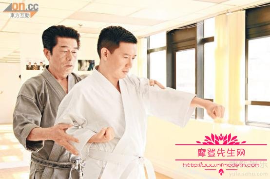 仓田保昭谈李小龙的身手(李小龙和仓田保昭)